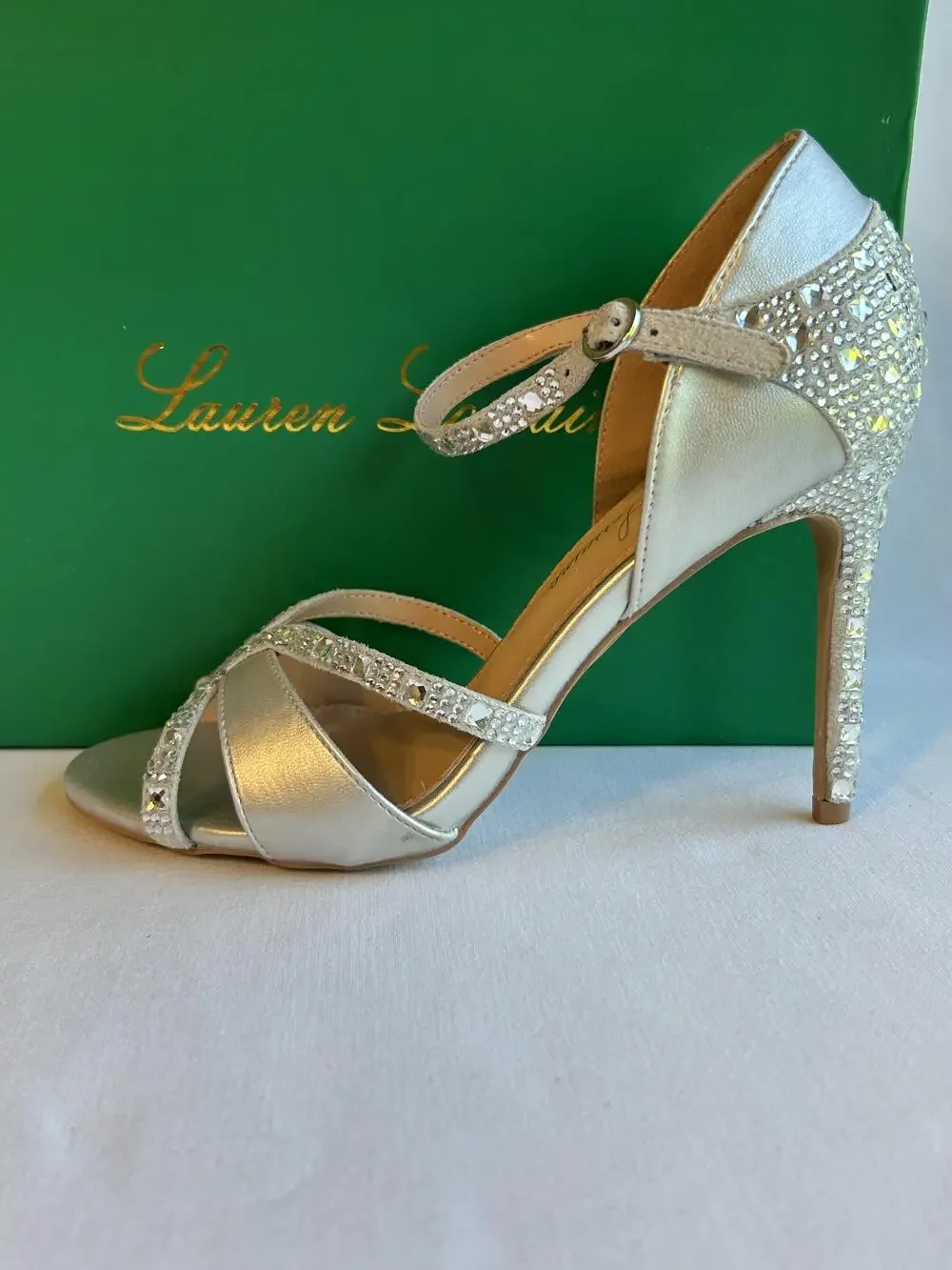 Lauren Lorraine Shoes Womens Size 6 Silver Daisey Crystal Heels Sandals Dress